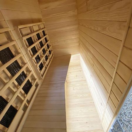 Le Clovis Suites Spa Sauna Реймс Экстерьер фото