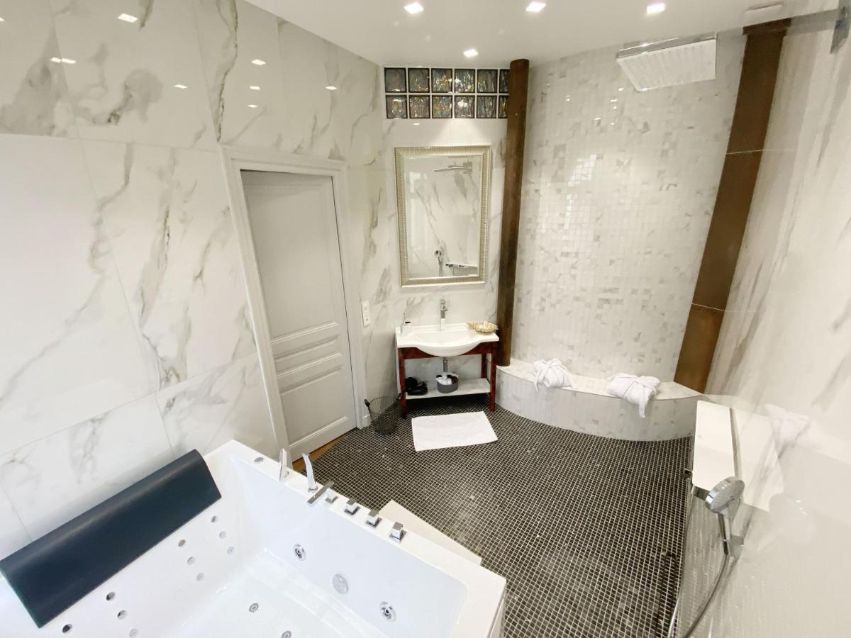 Le Clovis Suites Spa Sauna Реймс Экстерьер фото
