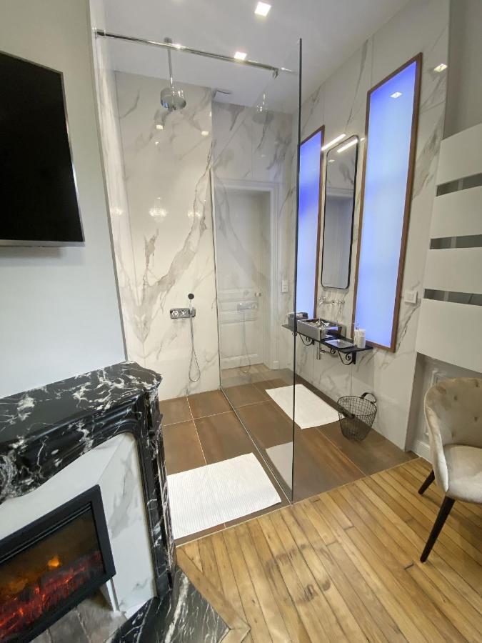 Le Clovis Suites Spa Sauna Реймс Экстерьер фото